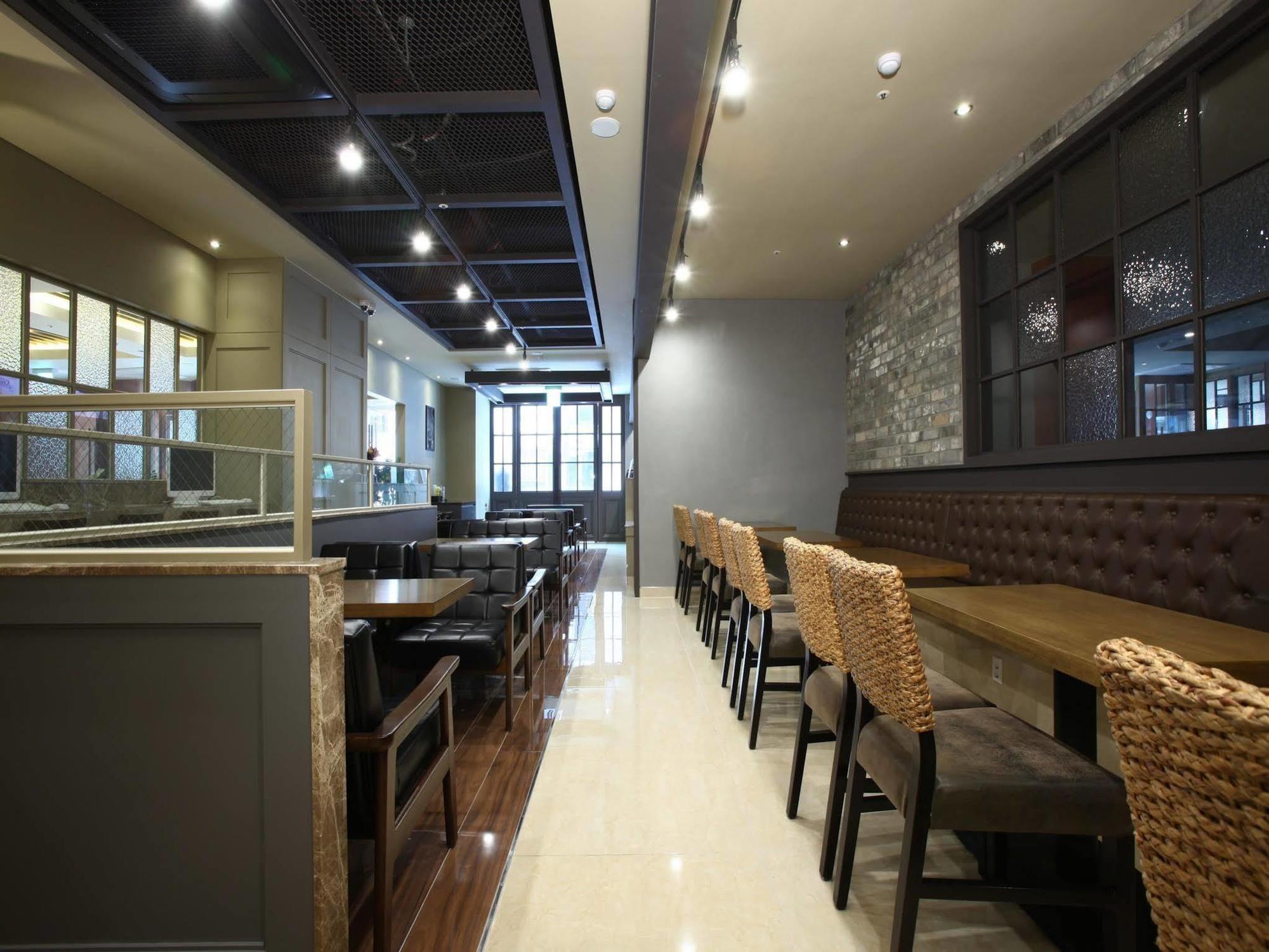Hotel Sopra Incheon Cheongna Kültér fotó