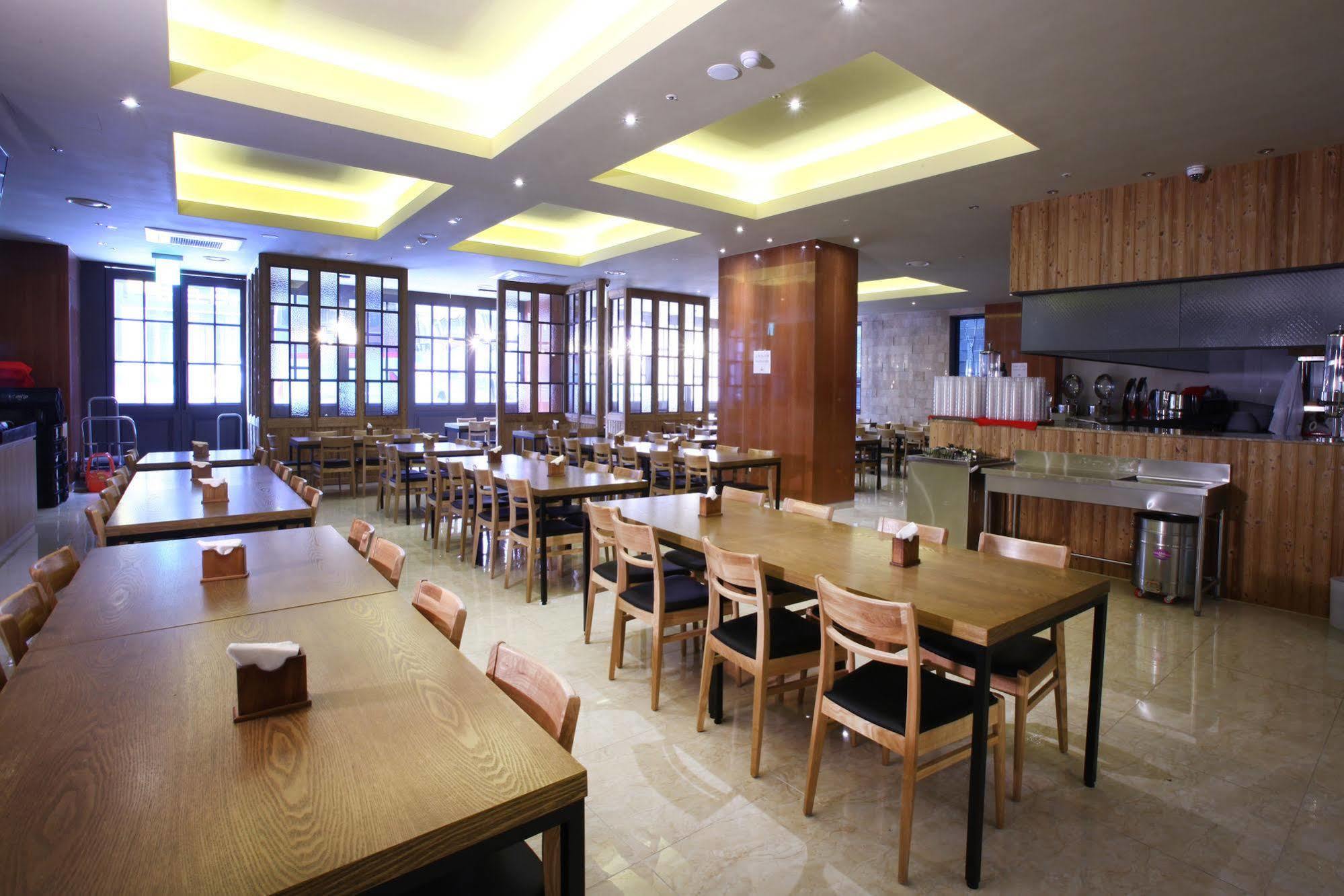 Hotel Sopra Incheon Cheongna Kültér fotó