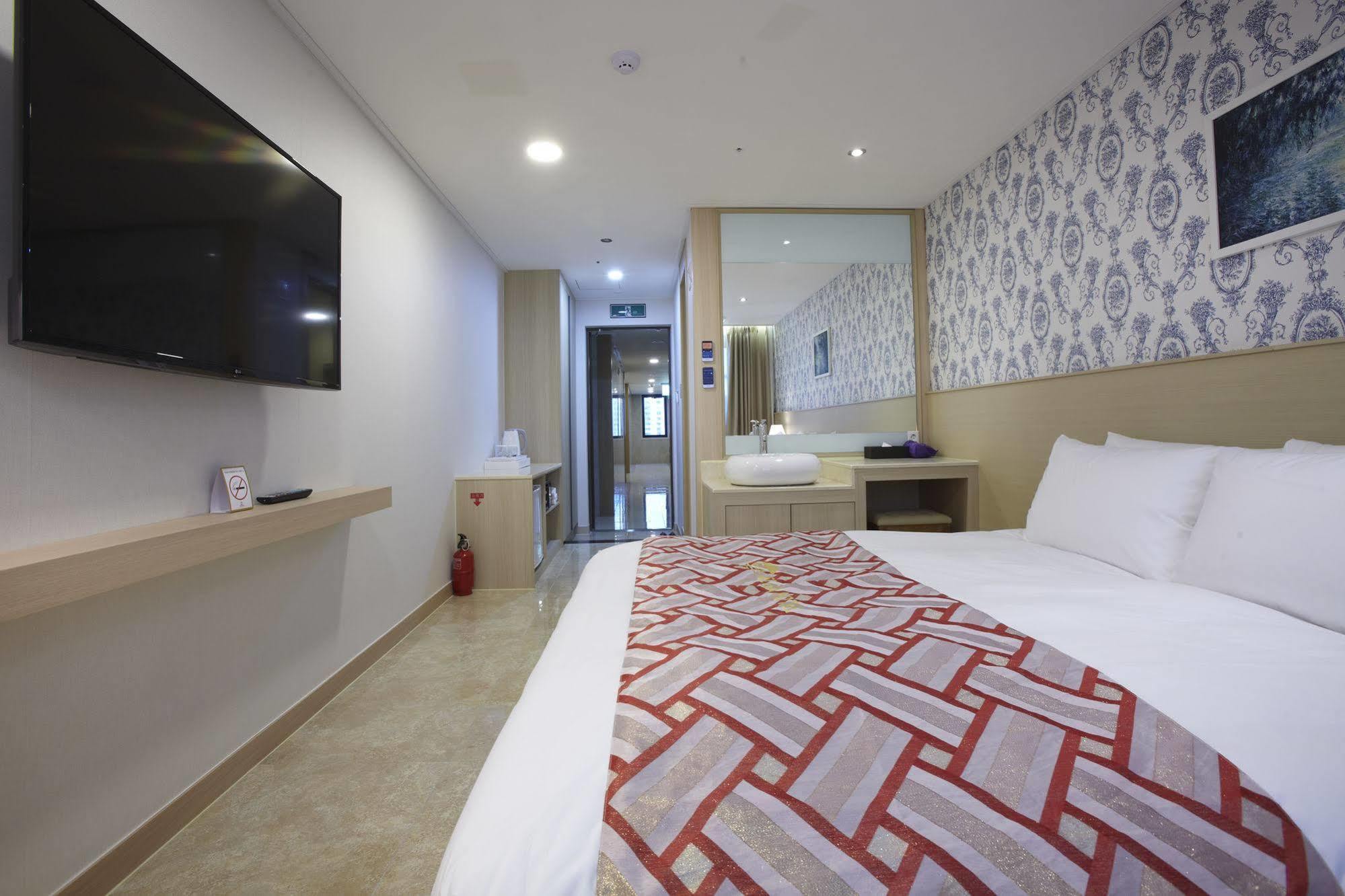 Hotel Sopra Incheon Cheongna Kültér fotó