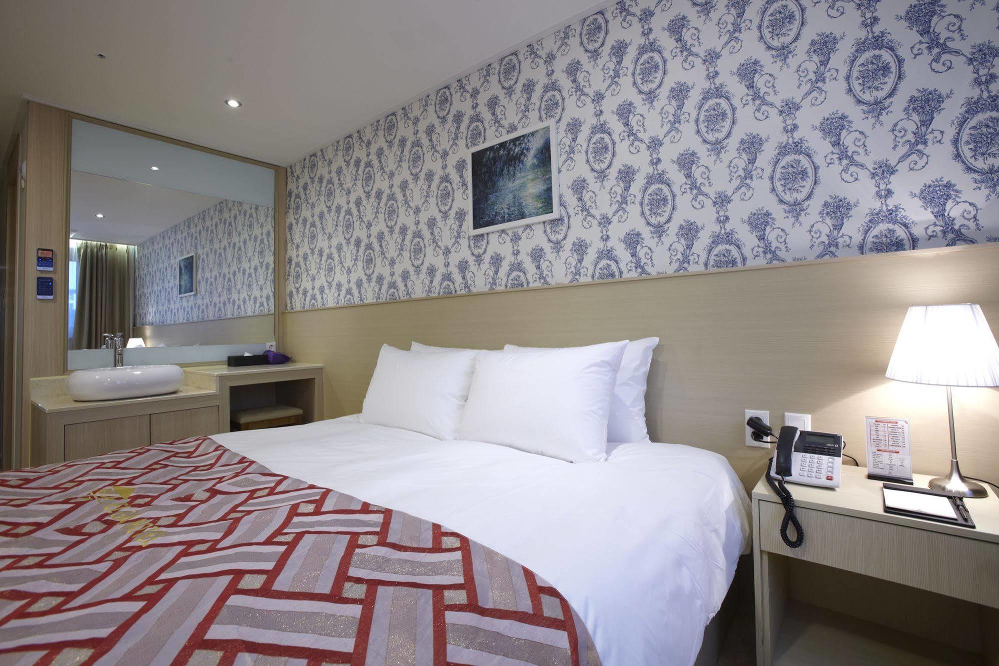 Hotel Sopra Incheon Cheongna Kültér fotó