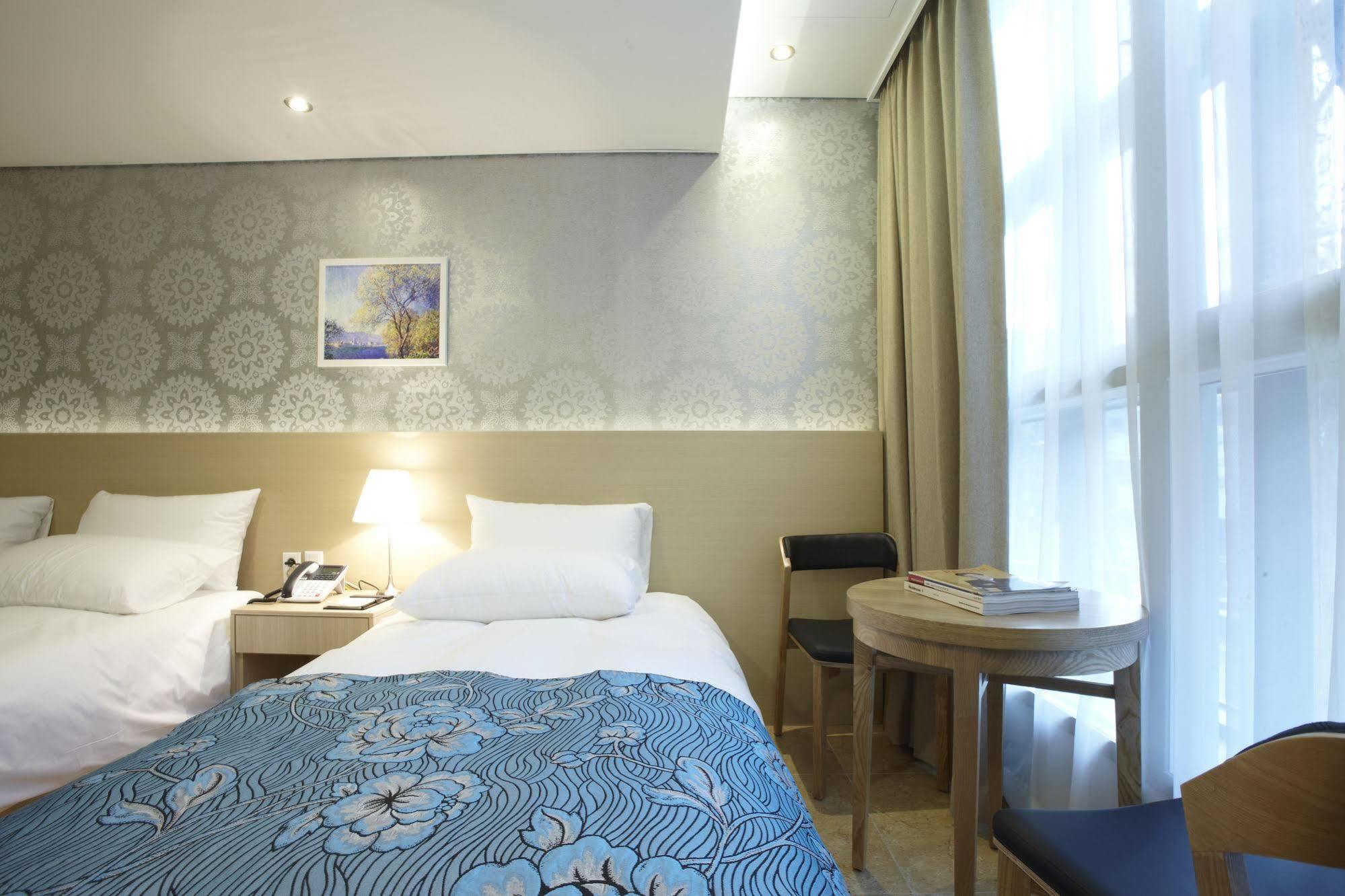 Hotel Sopra Incheon Cheongna Kültér fotó